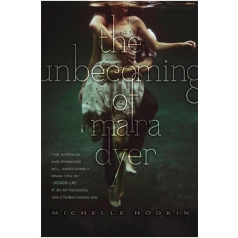 The Unbecoming of Mara Dyer (#1)