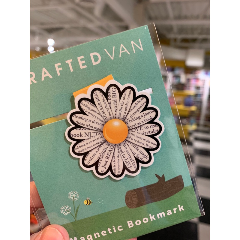 Jumbo Magnetic Bookmarks - DCBC Daisy