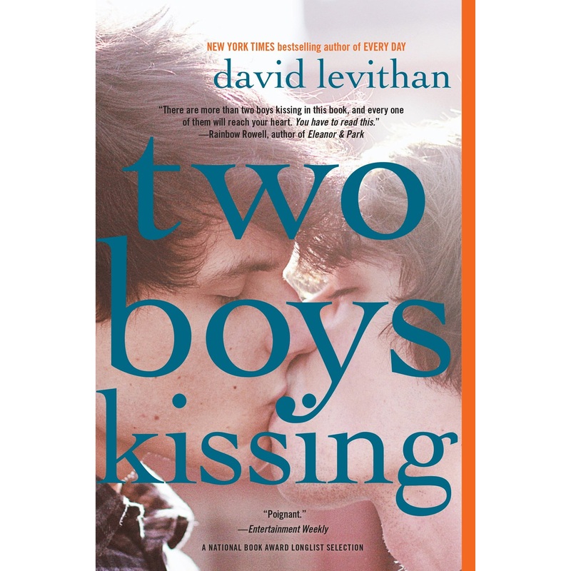 Two Boys Kissing (Paperback)